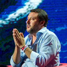 immagine Sea Watch 3, parla uno dei 42 migranti a bordo: «Salvini su alcune cose ha ragione»