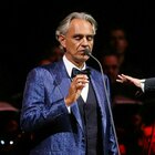 Re Carlo, Andrea Bocelli svela la canzone richiesta per l'incoronazione: «Un grande onore»