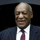 Bill Cosby torna libero, annullata la condanna per violenza sessuale. L'accusatrice: «Scoraggia le donne a denunciare»