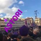 Funerali Davide Astori, diecimila in piazza a Santa Croce