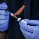 Vaccino Covid e antinfluenzale, ok alla doppia iniezione