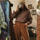 Cabincore tendenza autunno 2021, la nuova estetica spopola nella moda tra maglioni oversize e cappotti-trapunta
