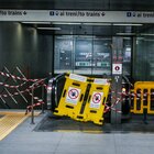 Caos metro A: servizio interrotto tra le stazioni di Termini e Arco di Travertino