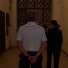 Rebibbia, detenuta lancia i figli dalle scale del carcere: uno muore