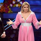 Alketa Vejsiu a Sanremo: lo show della conduttrice albanese