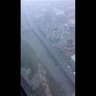 Video Il crollo visto dall'elicottero