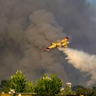 Incendi, emergenza continua: 140 interventi del Vigili del fuoco in poche ore