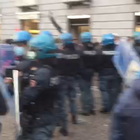 Napoli, proteste e scontri