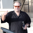 Jack Nicholson riappare dopo 18 mesi: «Trasandato e sovrappeso». Gli amici preoccupati e l'ipotesi di demenza