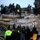 Terremoto in Turchia, le immagini dei crolli a Iskenderun