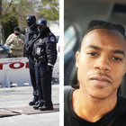 Capitol Hill, nuovo assalto: poliziotto e aggressore morti, altri agenti feriti dall'auto che ha forzato il blocco, zona in lockdown