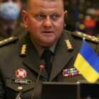 Valery Zaluzhny, chi è il comandante dell'esercito ucraino che sta fermando la Russia di Putin