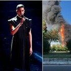 Incendio a Milano, Mahmood tra i residenti del palazzo in fiamme: «Tra i primi a fuggire dal rogo»
