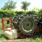 Campania, travolto dal suo trattore muore contadino a 82 anni