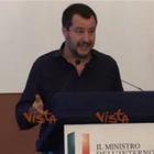 Sicurezza, Salvini: "Porteremo via a mafia, camorra e 'ndrangheta anche ultimo paio di mutande"