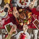 Natale e Capodanno, le abbuffate e il rischio di intossicazioni alimentari. Come non rovinarsi le feste