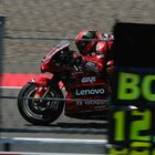 MotoGP Indonesia, le pagelle: Bagnaia leone, Martin bastonato. Che orgoglio Di Giannantonio