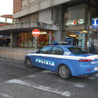 Treviso. Preso il baby rapinatore degli studenti, un 17enne esperto nel furto violento di collanine e orecchini d'oro