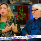 Simona Izzo e Ricky Tognazzi a "Oggi è un altro giorno": «Spogliarci con altri? Altro che spettacolo»