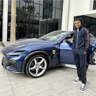 Cristiano Ronaldo, nuova Ferrari Purosangue nel suo garage: il prezzo è da capogiro