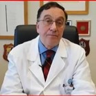 Coronavirus, l'infettivologo Roberto Cauda: «Il numero così elevato delle vittime figlio di quando l’Italia era ancora aperta»