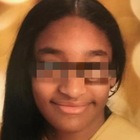 Perseguitata dai bulli dopo un abuso sessuale: 16enne si getta dal 34esimo piano al ritorno da scuola