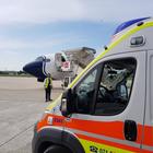 Passeggero ha una crisi epilettica in volo: pilota costretto all'atterraggio d'emergenza