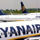 Ryanair, sospesa la tassa per il cambio volo. «Modifiche senza costi aggiuntivi fino a settembre»