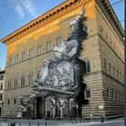Firenze, cos'è "La Ferita": l'opera che squarcia Palazzo Strozzi