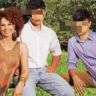 Beatrice Luzzi con i figli Valentino ed Elia a Verissimo, chi sono i ragazzi avuti con l'ex compagno?