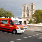 Parigi, funzionario fa strage in questura, poi viene ucciso: quattro morti. Si era convertito all'Islam. Fermata pure la moglie