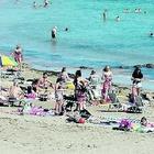 Santa Marinella, folla nelle spiagge e pochi controlli: «Gli arenili presidiati da metà giugno»