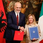 Migranti, l'Alta Corte dell'Albania sospende la ratifica dell'accordo tra Meloni e Rama