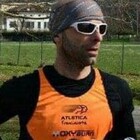 Fabio Ferrari, trovato morto il runner scomparso ieri: «Precipitato per 100 metri». Il corpo in un canalone