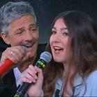 Fiorello, duetto con la figlia Angelica per la festa del papà: «La prima cosa bella». Lo showman si commuove