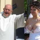 Il prete dice no alle spose troppo scollate in chiesa: «Alcune donne esagerano, vengono quasi nude»