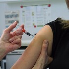 Latina, medici di famiglia pronti a vaccinare ma divisi sui modi: negli studi o alla Asl