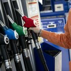 Benzina, prezzi alle stelle in Italia