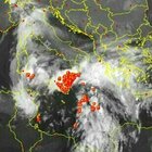 Medicane, cos'è: l'incontro tra aria fredda e mare caldo che scatena uragani devastanti nel Mediterraneo