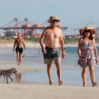Coronavirus, in Australia le spiagge sono ancora aperte. E i contagi diminuiscono