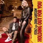 Fedez, il nuovo singolo Holding Out For You feat. Zara Larsson. Le date degli instore: «Una sorpresa per chi parteciperà»