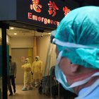 Coronavirus, le vittime salgono a 25: nuovi casi in Giappone e Corea del Sud. Chiude Disneyland Shanghai