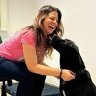 Cieca "cacciata" dal cinema per il cane guida nella giornata internazionale dei disabili: «Penso di denunciare il gestore, sono ferita»
