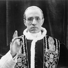 Pio XII, le carte che illuminano il passato oscuro