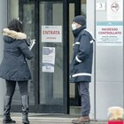 Covid in Umbria, gli ospedali in crisi sospendono visite e interventi: «E qui i medici se ne vanno»