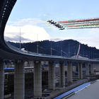 Ponte di Genova, sulla cerimonia un enorme arcobaleno. Conte: «Non siamo qui per tagliare un nastro» DIRETTA
