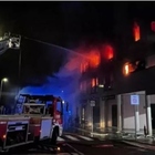 Milano, incendio in un palazzo del centro 