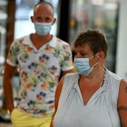 Virus, salgono i contagi: i nuovi positivi ai livelli di metà giugno, Rt vicino a 1 in Campania