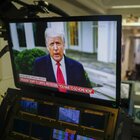 Trump, risoluzione dem per l'impeachment: «Ha messo in pericolo gli Usa»