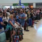 Thomas Cook, per il fallimento centinaia di turisti bloccati all'aeroporto di Cancun
